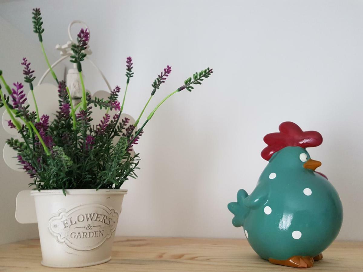 La Fleur D Honfleur Avec Son Parking Apartment Exterior photo